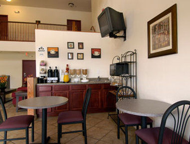 Super 8 By Wyndham St. Louis Airport Woodson Terrace Exterior foto